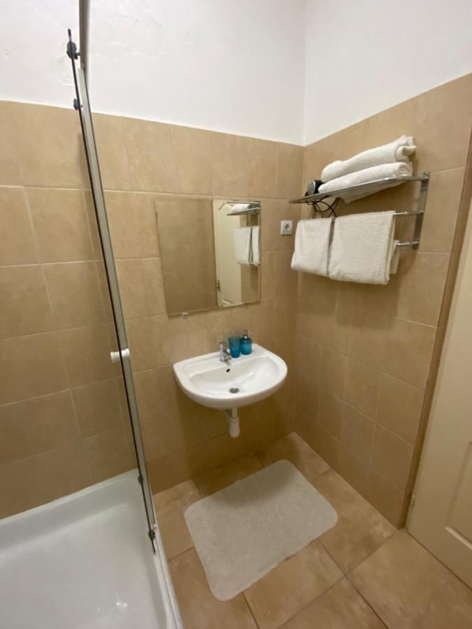 Monolit Budapest Center Guesthouse Εξωτερικό φωτογραφία